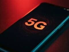 Phone using 5G Technology